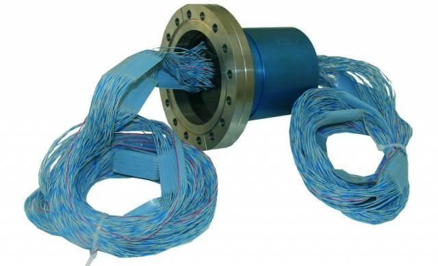 Flange CF100 - Aluminium Insert - 200 x Signal wire