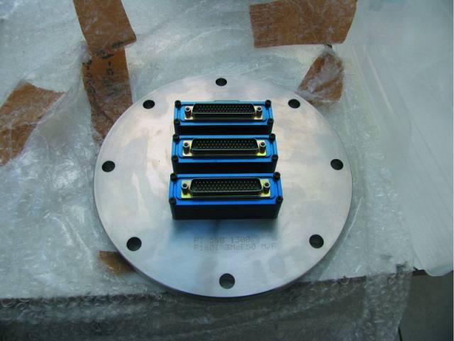 Flange ISO F DN 160 - 3 x Module F DSub 50 pins