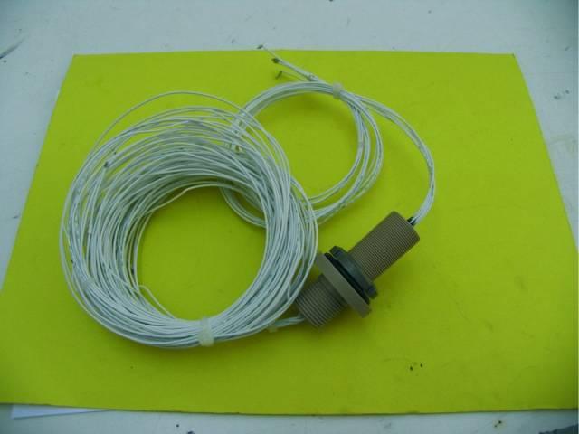 SPECIAL Feedthrough - M20 in PEEK - 5 x AWG20 wire