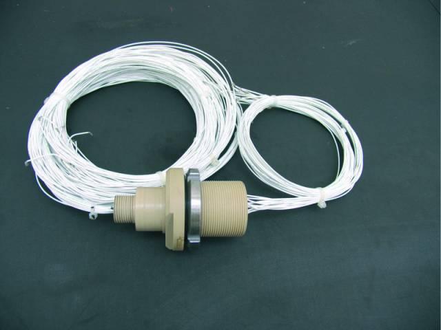 SPECIAL Feedthrough - M40 in PEEK - 14 x AWG20 wire