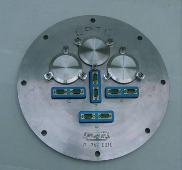 Special Flange diameter 350, 4 x Ervac D + 3 x KF50 blank flange