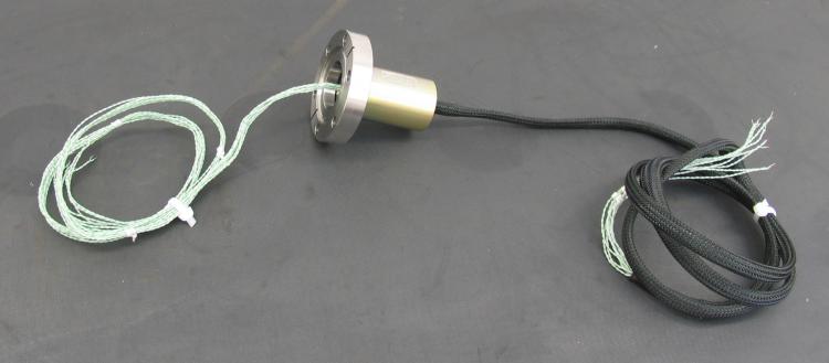 Wired CF40 flange with 8 Thermocouple type K